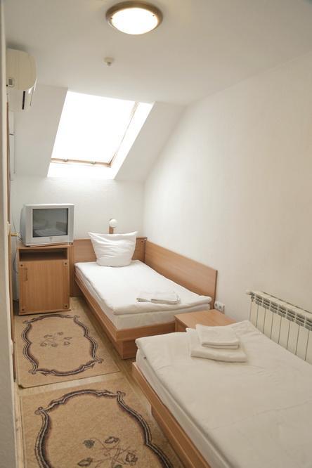 Hotel Gracia Běrehovo Exteriér fotografie