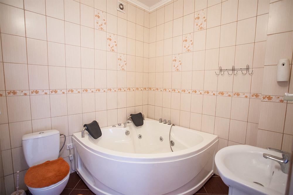 Hotel Gracia Běrehovo Exteriér fotografie